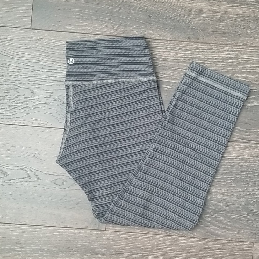 Lululemon Wunder Under Crop